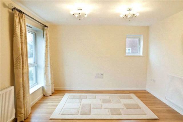  Image of 2 bedroom Flat to rent in Lister Drive Northfleet Gravesend DA11 at Northfleet Gravesend Perry Street, DA11 8FF